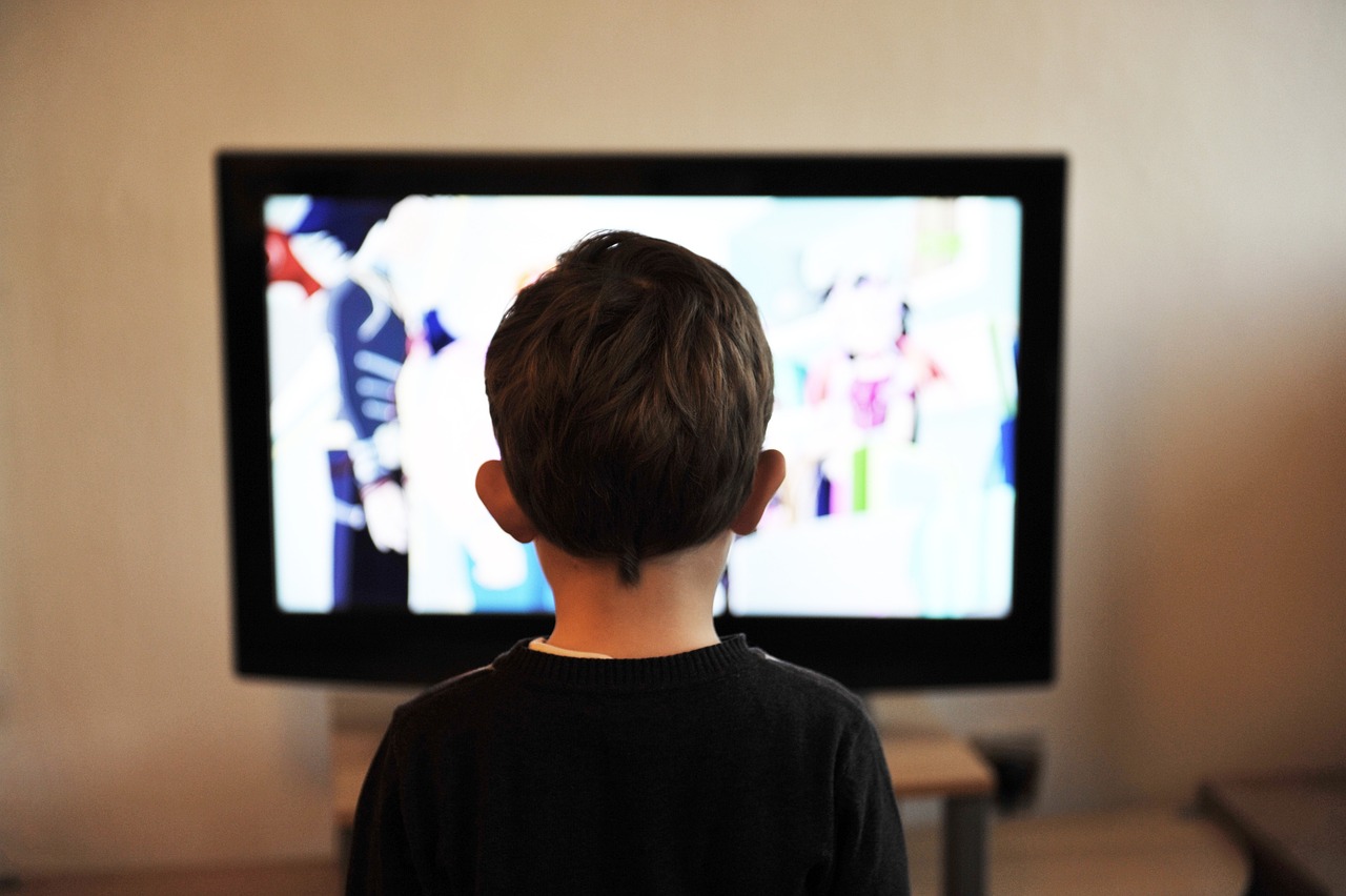How to Rent the Ideal TV Size for Your Event
