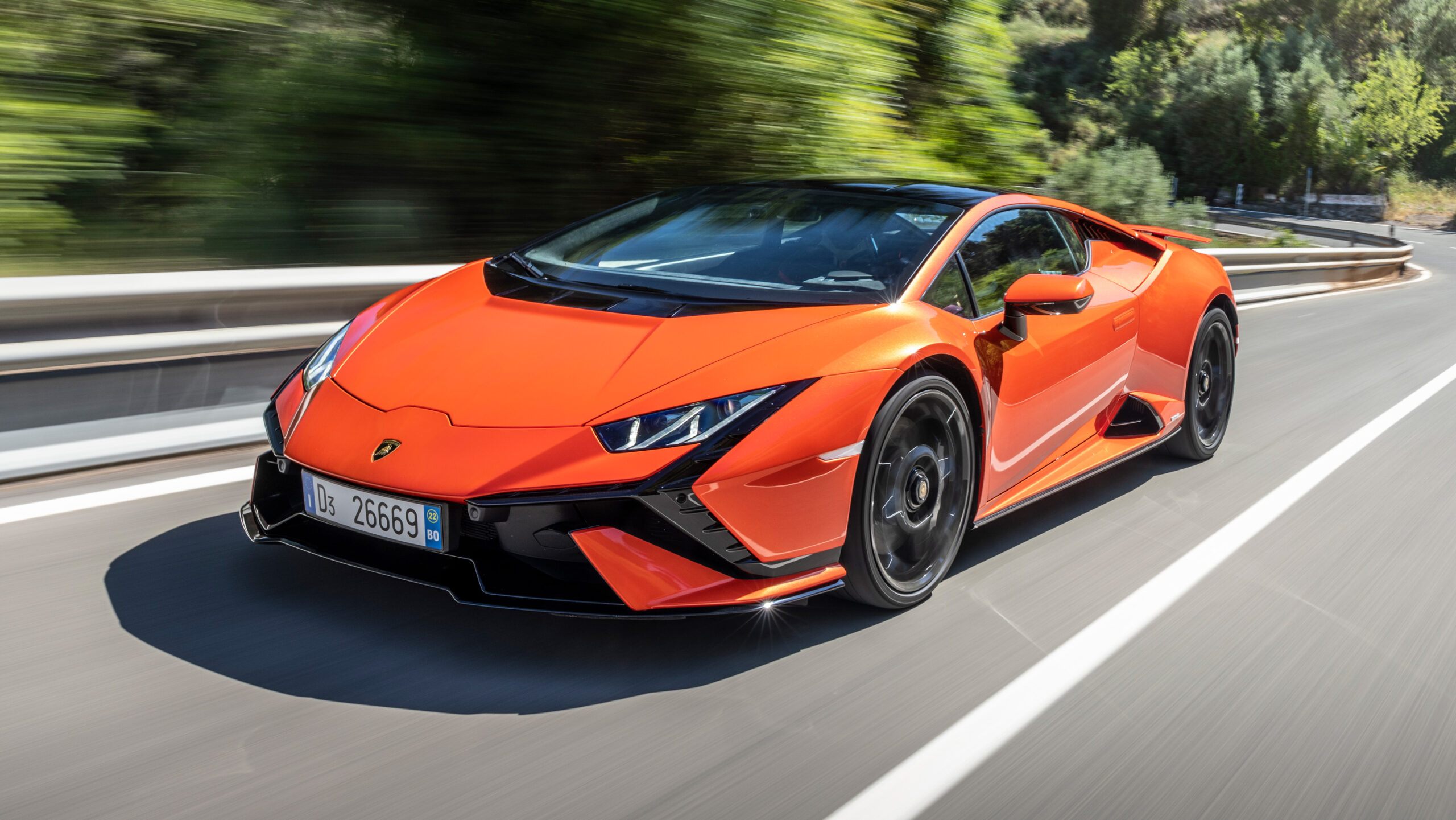 Performance Redefined: The Lamborghini Huracan Técnica’s Top Features