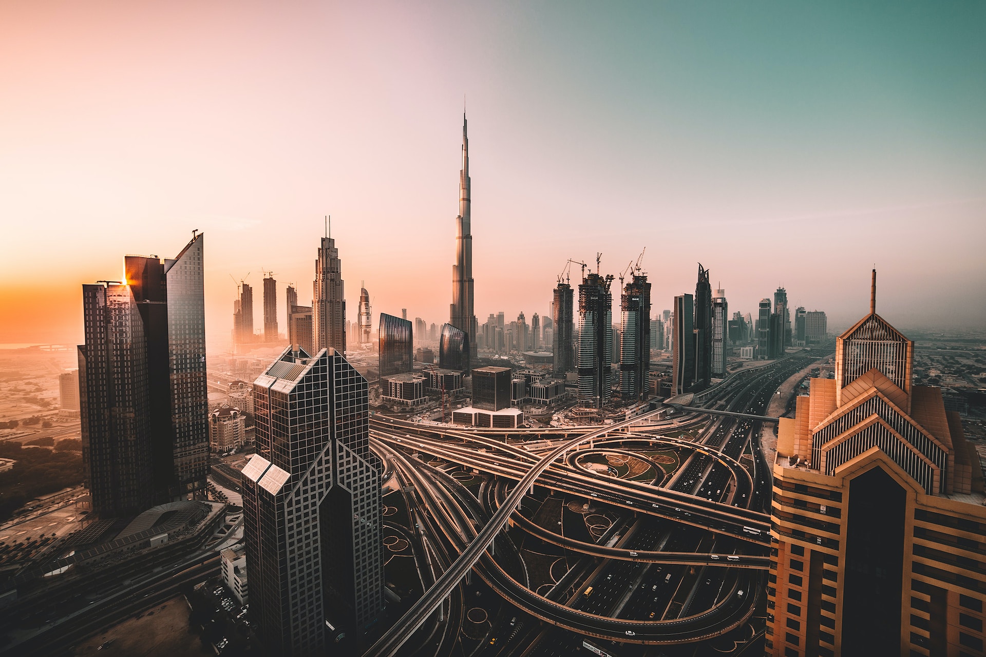 Exploring the Best Free Zones for Business Setup in the UAE