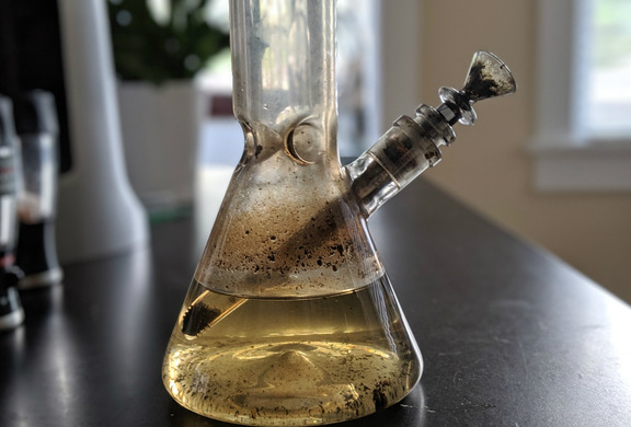 How Do You Clean a Bong to Preserve Its Longevity