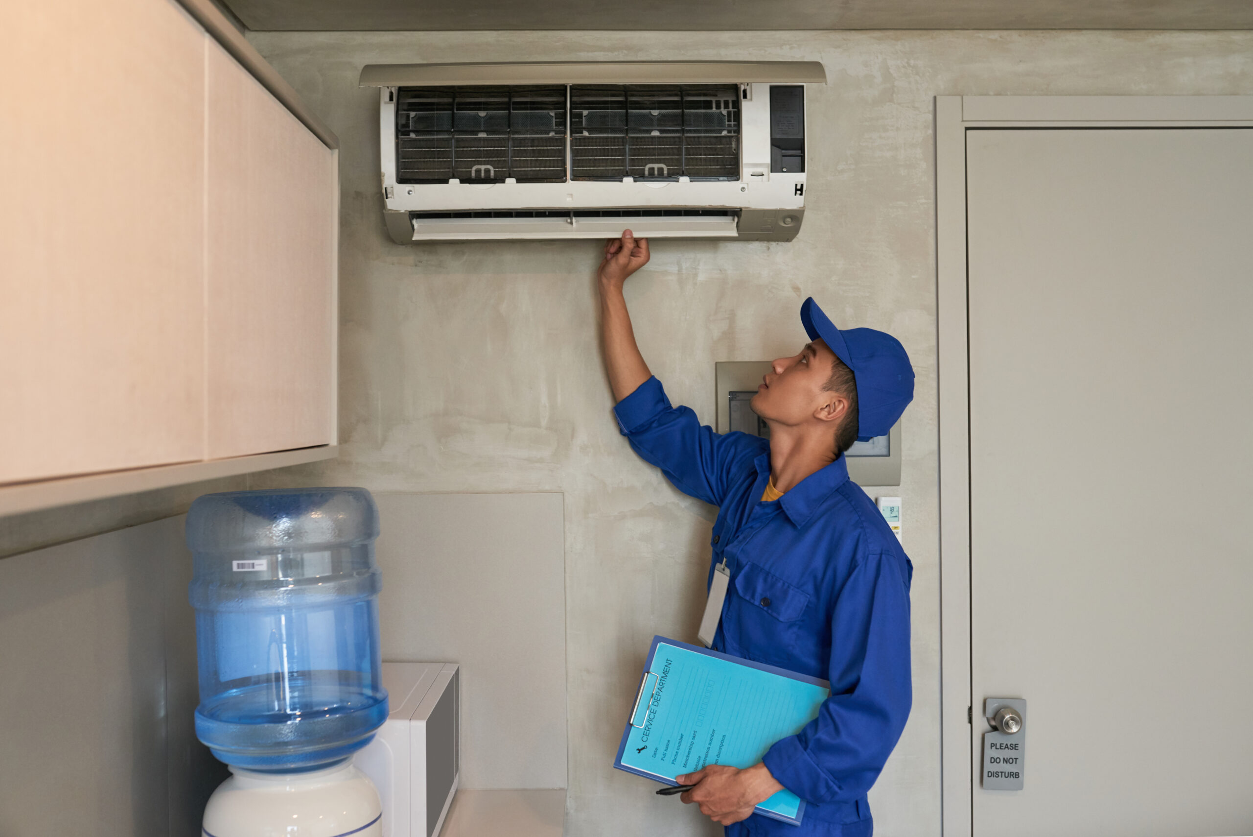 Transforming Your Living Environment: The Importance of AC Cleaning